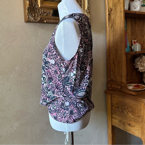 Loft Blouse - Picture 4 of 10